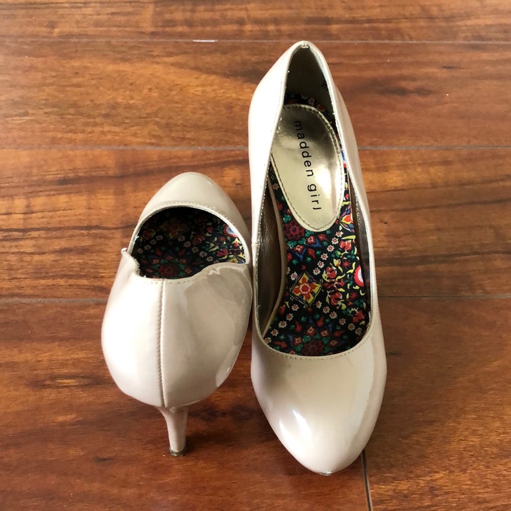 Gifted to srichardson50_: Free madden girl pumps